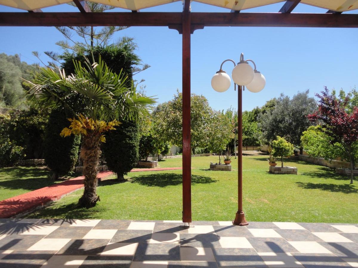 Villa Elpida Свороната Экстерьер фото